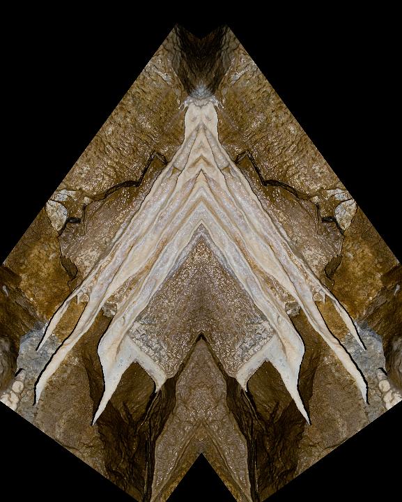 Cave Formation Angel  3138 Reflected.jpg